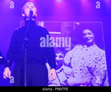 Liverpool, Royaume-Uni MARK McGANN & PEPPERLAND perofrm à Liverpool Echo Arena Ian Crédit Fairbrother/Alamy Stock Photos Banque D'Images