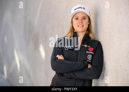 Herzogenaurach, Allemagne. 18 Oct, 2018. Viktoria Rebensburg, skieur alpin, photographié au bord de l'habillement de l'hiver des sportifs de l'Association allemande de ski (DSV) Crédit : Daniel Karmann/dpa/Alamy Live News Banque D'Images