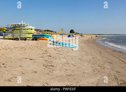 Tôt le matin calme la Knoll beach, Studland Bay, Swanage, Dorset, England, UK Banque D'Images