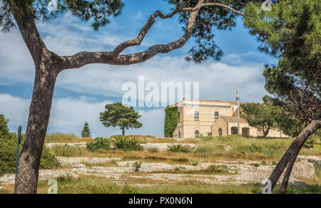 Cagliari, Sardaigne, Italie. La passeggiata, che percorre le mura ovest del quartiere storico di 'Castello'. Italie, Europe Banque D'Images