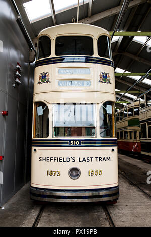 Le dernier tramway Sheffield en service jusqu'en 1960 est à Crich Tramway Musée dans le village de Crich, Derbyshire, Royaume-Uni Banque D'Images