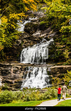 Parc d'État de Kent Falls 462 Kent Street Cornwall   Kent, Connecticut, USA Banque D'Images