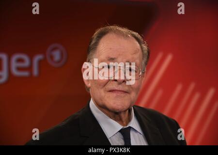 Cologne, Allemagne. 17 Oct, 2018. Rudolf Dressler, Drevuler, SPD, homme politique, portrait, Portrvsst, portrait, seule image tronquée, seul motif, dans l'émission MAISCHBERGER, ARD, thème de l'émission : Watschn fvºr le Parti du peuple : Qui a besoin d'Union européenne et le SPD ? ¬ | Conditions de crédit dans le monde entier : dpa/Alamy Live News Banque D'Images