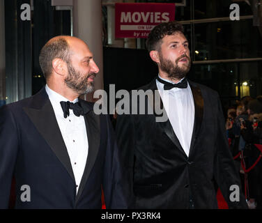 Vue Omni, Leith Walk, Édimbourg, Écosse, Royaume-Uni, 19 octobre 2018. Stars assister à la première mondiale de écossais Outlaw Netflix roi. Le tapis rouge est la pour la distribution et la production de l'équipe du dernier film de Netflix, les bandes de roi Banque D'Images