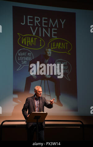 Jeremy Vine au Festival littéraire de Dorchester, Jeremy Vine (présentateur, animateur et journaliste. Finnbarr Crédit : Webster/Alamy Live News Banque D'Images