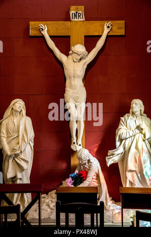 Chapelle de St Paul's Catholic Church, Belfast, Irlande du Nord. L'Ulster, Royaume-Uni Banque D'Images