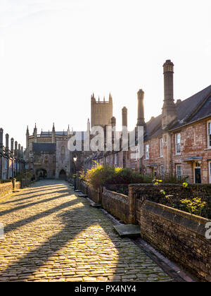 Les ruelles pavées et historique du vicaire près dans les puits est réputée être la plus ancienne rue habitée en Europe, Somerset, England, UK Banque D'Images