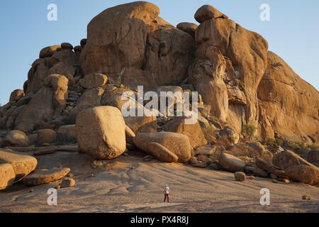 Elefanten Kopf, Bull's Party et Elephant's Head, Ameib Farm, Erongo, Namibie, Afrika Gebirge Banque D'Images