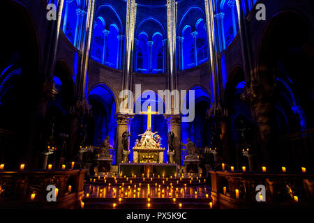 Spectacle son et lumière à la cathédrale Notre Dame, Paris, France. Banque D'Images