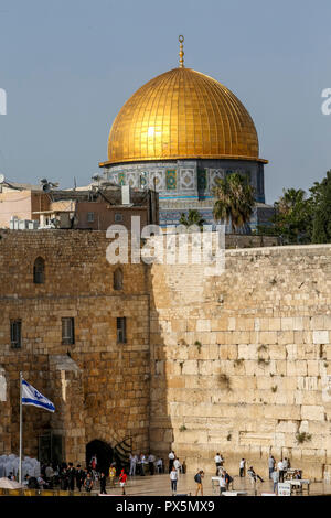 Mur des lamentations et Dôme du Rocher, Jérusalem. Israël. Banque D'Images