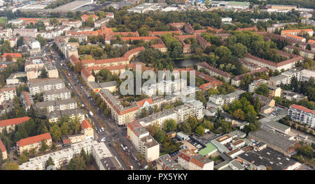 Par antenne, vue panoramique d'un avion fenêtre sur Berlin, Allemagne Banque D'Images