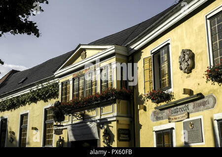 Vienne, restaurant à vins traditionnelle Heuriger à Grinzing, Reinprecht, Autriche, 19. district, Grinzing Banque D'Images