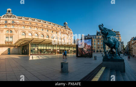 Paris, France - 15 août 2018 : Le Musée d'Orsay est un musée à Paris, France, sur la rive gauche de la Seine Banque D'Images