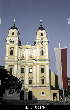 L'église, l'Autriche, Haute Autriche, Salzkammergut, Mondsee (village) Banque D'Images