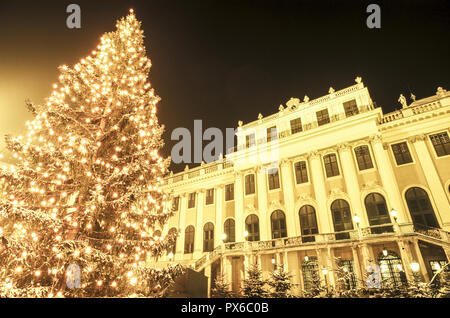Marché de Noël au château de Schönbrunn, l'Autriche, Vienne, 13, district de Albacete. Banque D'Images