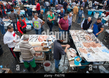 Marché aux poissons de Catane, Sicile Banque D'Images