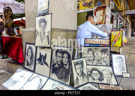 Vieille ville Palma de Mallorca Street artiste à Plaza Major, Espagne rues de la vieille ville Banque D'Images