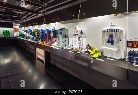 Exposition de musée du football au stade San Siro Banque D'Images