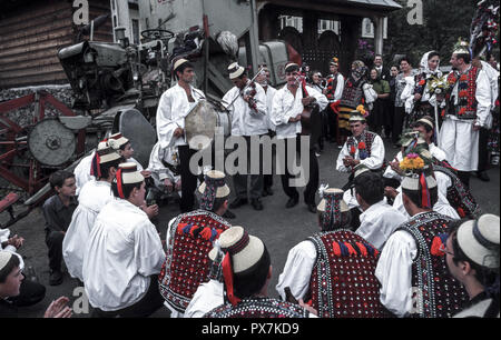 Mariage, Roumanie, Maramures, Budesti Banque D'Images