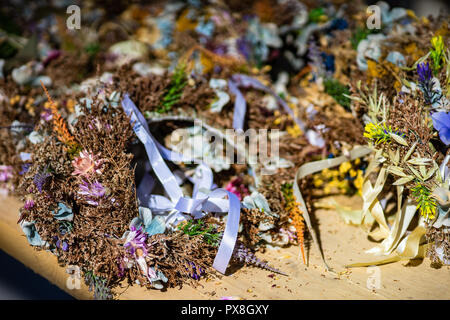 Tbilissi, Géorgie, 2018, 06 Octobre : fleurs automnales sur la célébration de la journée de la ville dans la capitale géorgienne, Tbilissi, en République de Géorgie Banque D'Images