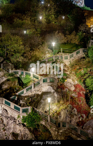 Des escaliers à Grazer Schlossberg menant à tour de l'horloge, Graz, en Styrie, Autriche Banque D'Images