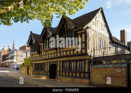 L'extérieur de l'hôpital Ford Alms House sur Greyfriars Road dans le centre-ville de Coventry UK Banque D'Images