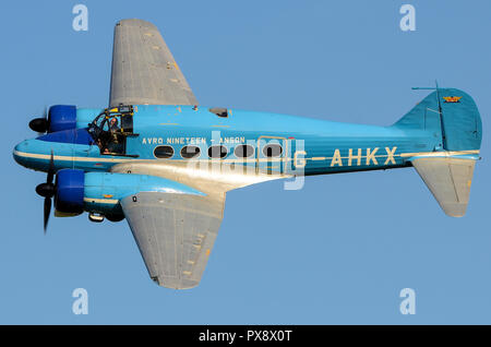 XIX Avro Anson C19 1940 avion. Dix-neuf Avro aile basse vintage transport avion appartenant par BAE Systems. Volant à Shuttleworth Banque D'Images