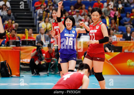 Kanagawa, Japon. 19 Oct, 2018. Mako Kobata (JPN) Volleyball Volleyball FIVB : Women's World Championship Japon 2018 ronde finale 5e place entre le Japon 1-3 United States à Yokohama Arena de Kanagawa, Japon . Credit : Naoki Morita/AFLO SPORT/Alamy Live News Banque D'Images