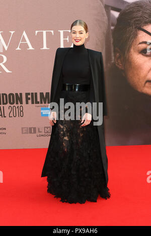 Rosamund Pike, une guerre privée - première européenne, BFI London Film Festival, Leicester Square, Londres, Royaume-Uni, 20 octobre 2018, photo de Richard Goldschmidt Banque D'Images