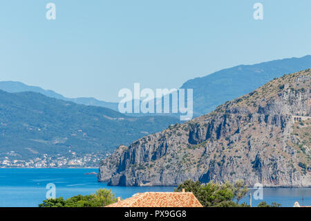 Vue panoramique sur la côte tyrrhénienne de la Basilicate près de Maratea Banque D'Images