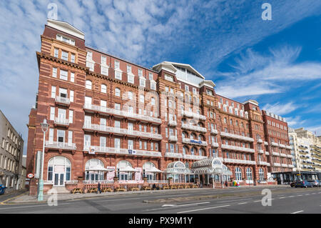 Hilton Brighton Metropole Hotel, un très grand hôtel de bord sur Kings Road à Brighton, East Sussex, Angleterre, Royaume-Uni. Banque D'Images