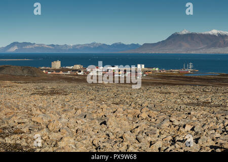 Règlement recherche Ny-Ålesund, Kongsfjorden, Spitzberg, archipel de l'île de Spitsbergen, Svalbard et Jan Mayen (Norvège) Banque D'Images