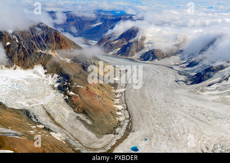 Glacier Kaskawulsh et les montagnes, le parc national Kluane, Yukon Banque D'Images