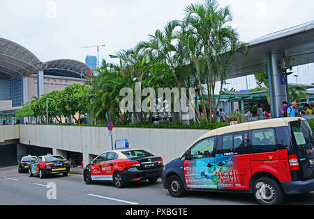 File d'attente de taxis à la frontière de Macao et la République populaire de Chine Banque D'Images