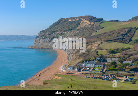 Seatown, Dorset, UK. 20 octobre 2018. UK : Météo soleil glorieux et lumineux ciel bleu le long de la South West Coast Path sur la magnifique Côte Jurassique près de Bridport. Credit : Celia McMahon/Alamy Live News Banque D'Images