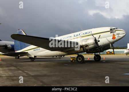 Fairbanks, Alaska, USA. 16Th Jun 2018. Classic C-46 Commander vu en attendant la prochaine courriers de cargaison. Crédit : Christian Van Grinsven SOPA/Images/ZUMA/Alamy Fil Live News Banque D'Images