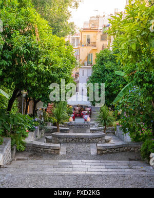 Vue panoramique à Taormina, ville célèbre dans la province de Messine, Sicile, Italie. Banque D'Images