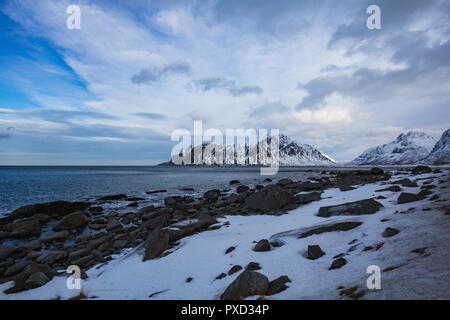 Belle vue sur les îles Lofoten en Norvège le temps d'hiver Banque D'Images