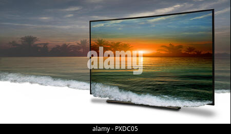 Moniteur 4k isolé sur blanc. tv avec la vue sur la nature Banque D'Images