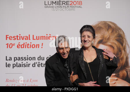 Lyon, France, 19 octobre 2018 : réalisateur algérien Rachid Bouchareb et comédienne algérienne Biyouna sont vus à Lyon (Centre-est de la France) Banque D'Images