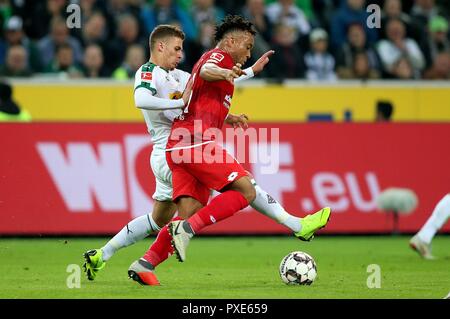 Mönchengladbach, Deutschland. 21 Oct, 2018. firo : 21.10.2018, football, 1.Bundesliga, la saison 2018/2019, Borussia Mönchengladbach - FSV FSV FSV Mainz 05, duels, Thorgan HAZARD, Borussia Mönchengladbach Borussia Mönchengladbach BMG, BOETIUS, | Conditions de crédit dans le monde entier : dpa/Alamy Live News Banque D'Images