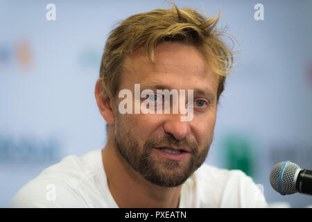 Kallang, Singapour. 22 octobre, 2018. Jiri Vanek, entraîneur de Petra Kvitova, parle aux médias lors de la finale du tournoi WTA de tennis 2018 Crédit : AFP7/ZUMA/Alamy Fil Live News Banque D'Images