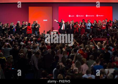 © Chris Bull. 26/9/18 Liverpool , Royaume-Uni. La conférence du Parti travailliste aujourd'hui (mercredi 26 Septeber 2018). Chef du parti travailliste le discours de Jeremy Corbyn. Crédit photo : CHRIS BULL Banque D'Images