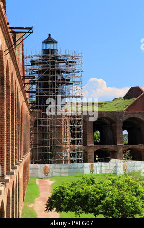 Le jardin des phare, qui siège sur un des bastions du fort Jefferson, subit une importante restauration en 2018, le parc national sec de Tortugas Banque D'Images