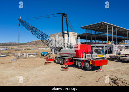 Construction crane at construction site Banque D'Images