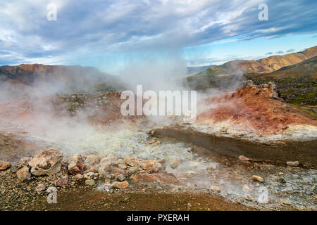 Landmannalaugar, ou le 'People's Pools', une vaste zone de beauté au coeur de la sierra méridionale avec la lave et du sable coloré forme Banque D'Images