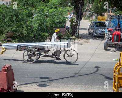 Jaipur, Inde, 20 septembre 2018 scènes quotidiennes de la population locale en regardant les touristes, à demander de l'argent ou en se faisant passer pour eux Banque D'Images