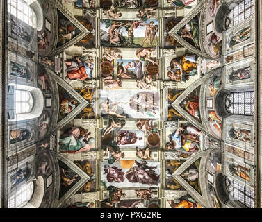 L'Italie, Vatican, Chapelle Sixtine, le 27 novembre 2017, plafond de la chapelle Sixtine au Vatican Museum Banque D'Images