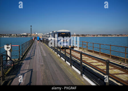 Southend on Sea, Essex, Angleterre, Royaume-Uni. Oct 2018 Jetée de Southend est un site important à Southend-on-Sea. L'extension de 1,34 miles (2.16 km) dans la Tamise est Banque D'Images