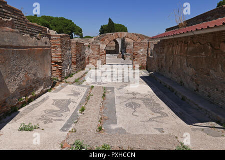 Ostia Antica, l'un des plus intéressants de l'Italie et le mieux préservé des sites archéologiques Banque D'Images